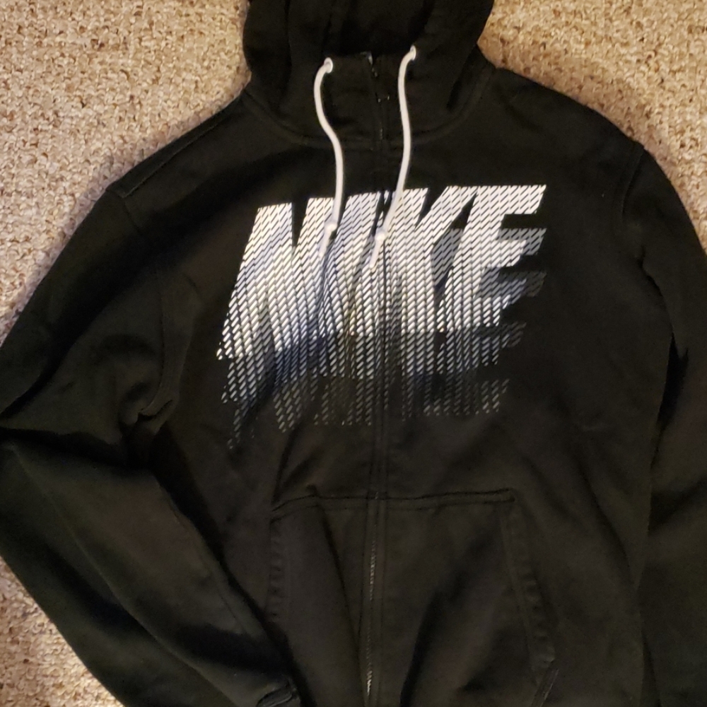 Nike Mens Sweatshirt